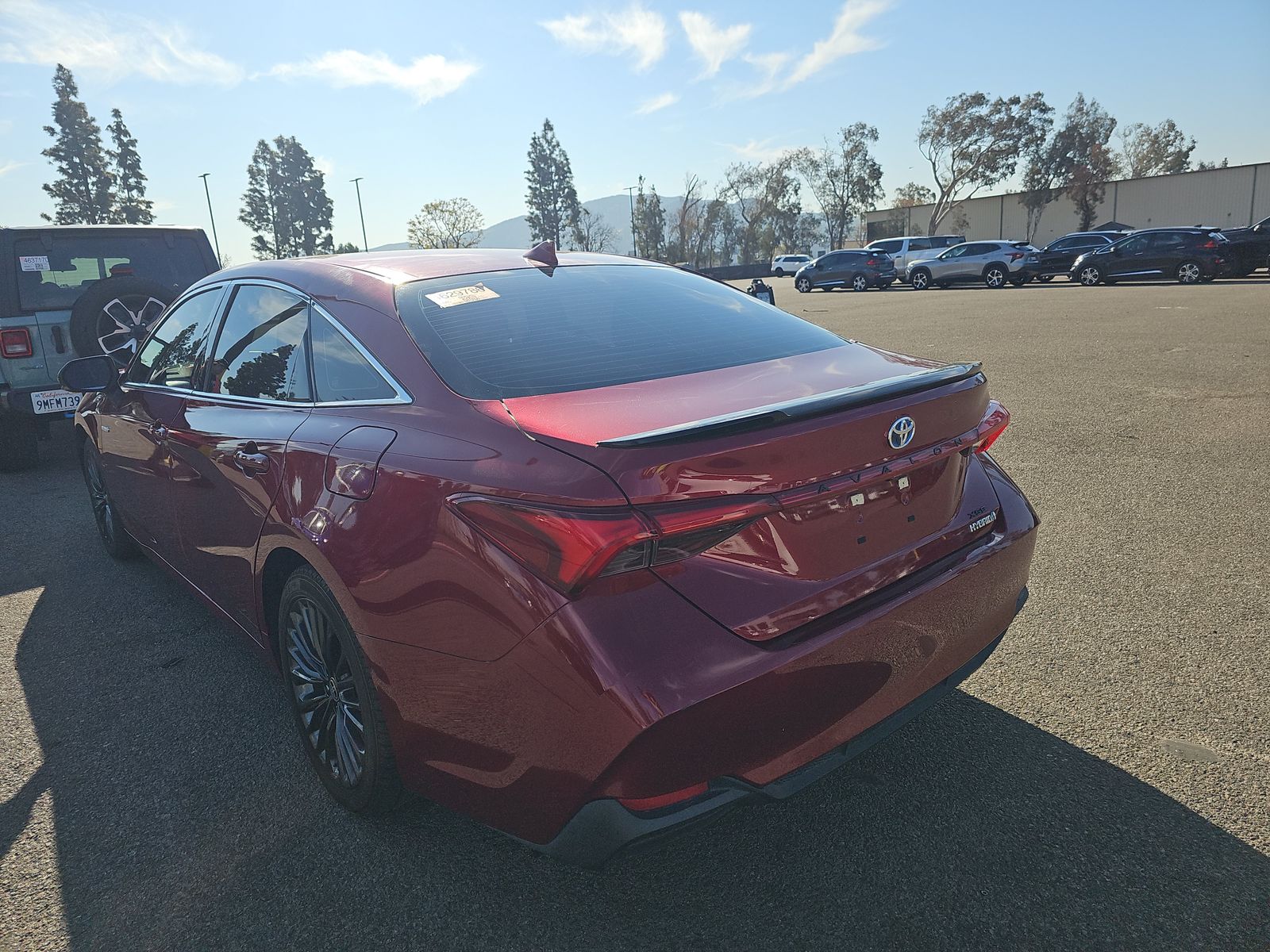 2021 Toyota Avalon Hybrid XSE FWD