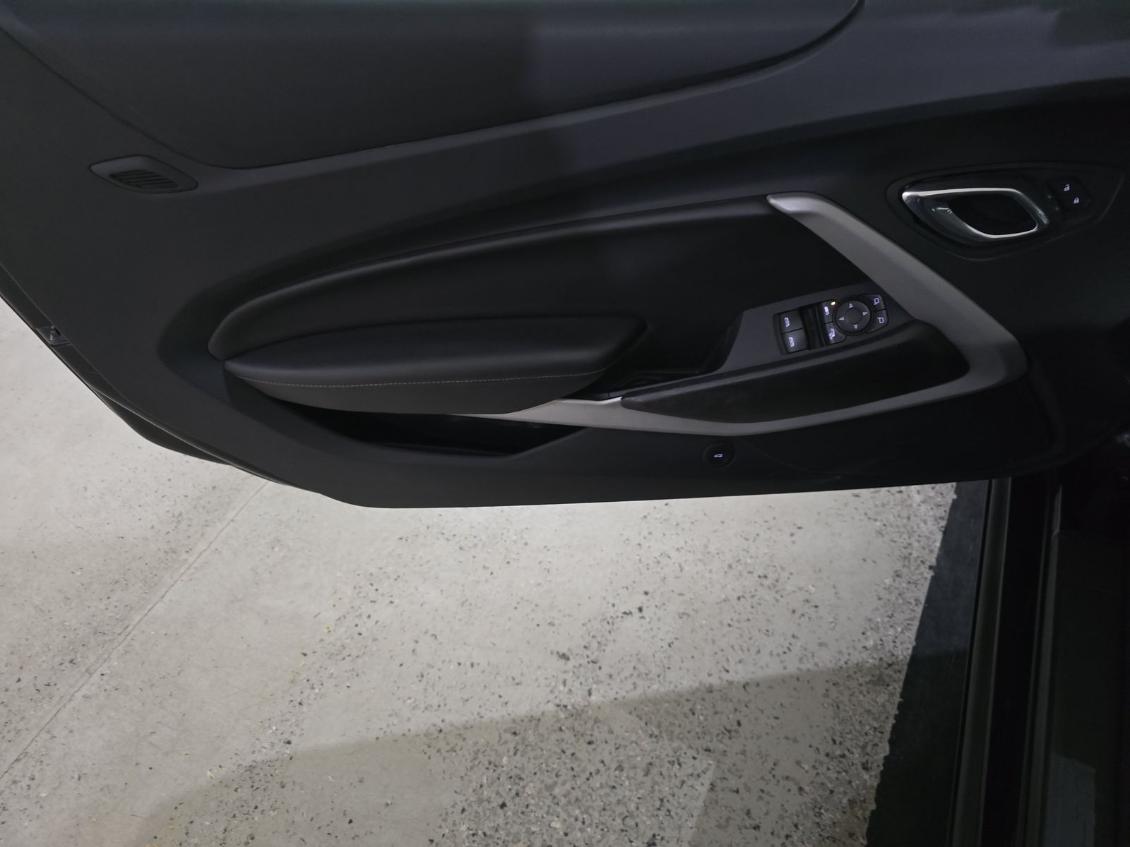 2019 Chevrolet Camaro 1LT RWD