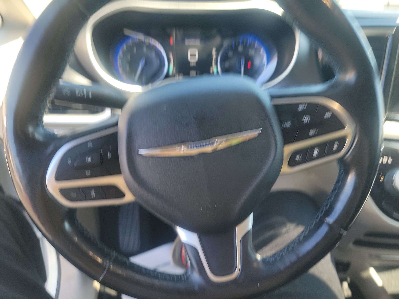 2021 Chrysler Pacifica Touring L FWD