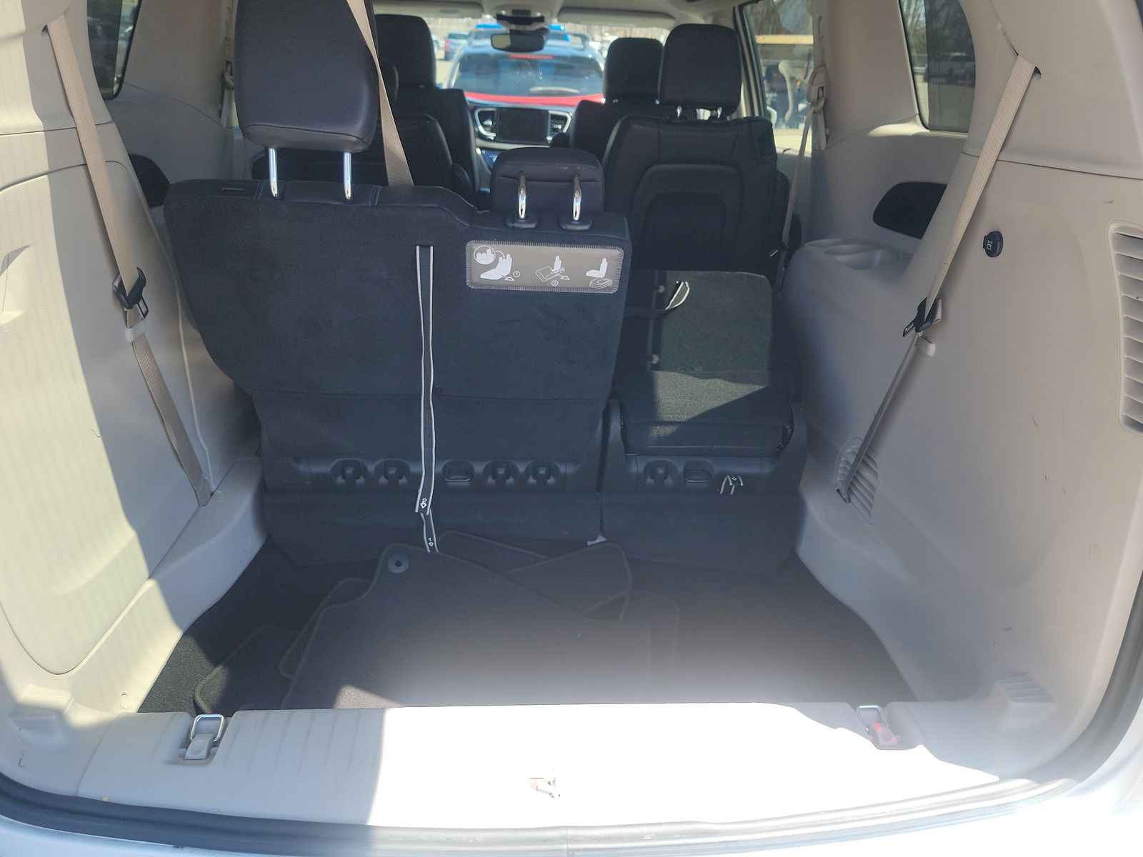2021 Chrysler Pacifica Touring L FWD