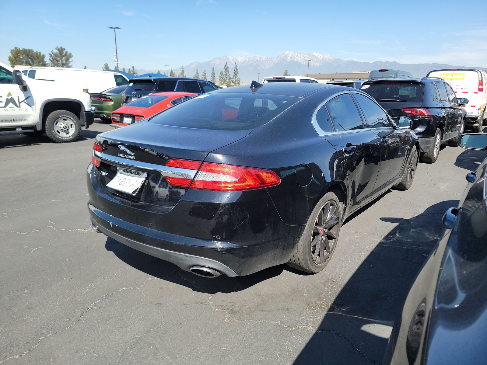 2014 Jaguar XF 2.0T RWD