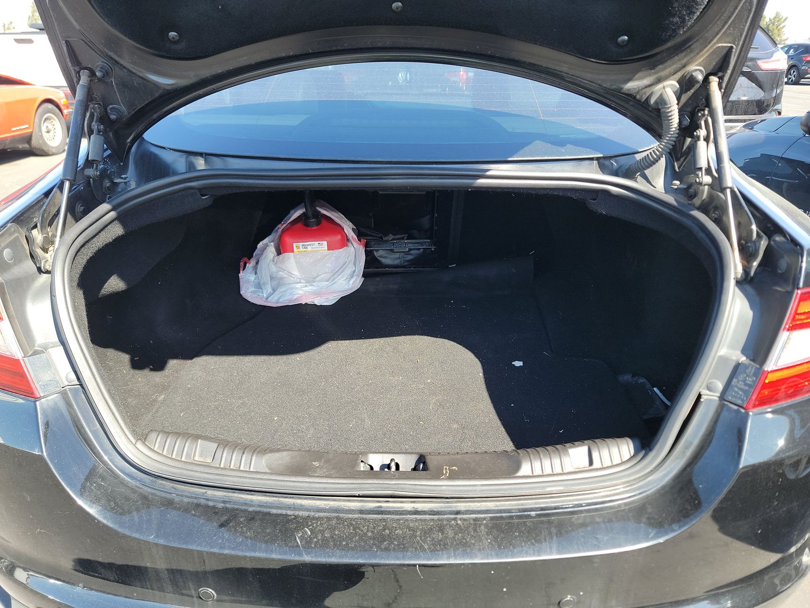 2014 Jaguar XF 2.0T RWD