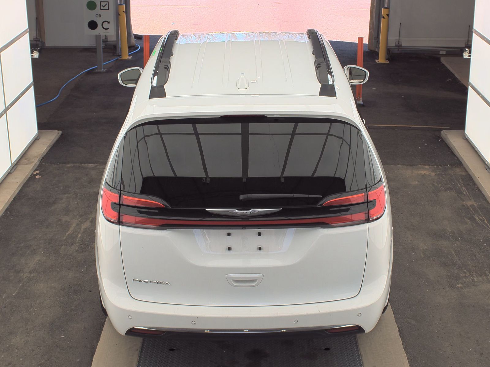 2021 Chrysler Pacifica Touring L FWD
