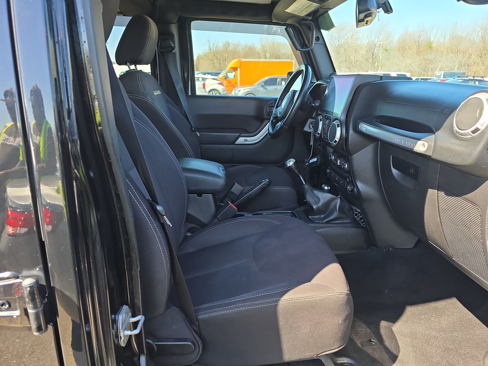 2013 Jeep Wrangler Unlimited Sahara AWD