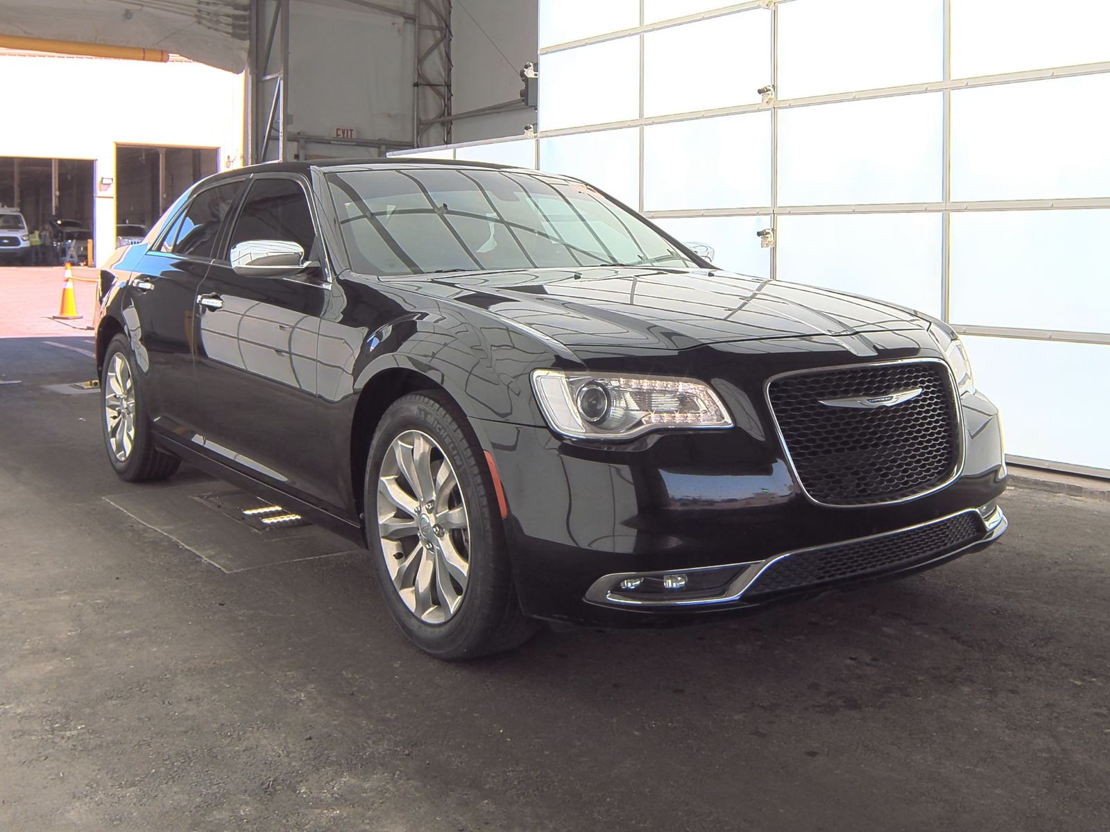2018 Chrysler 300 Limited AWD