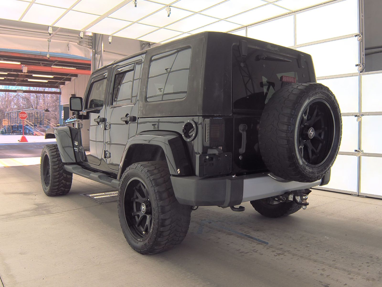 2013 Jeep Wrangler Unlimited Sahara AWD