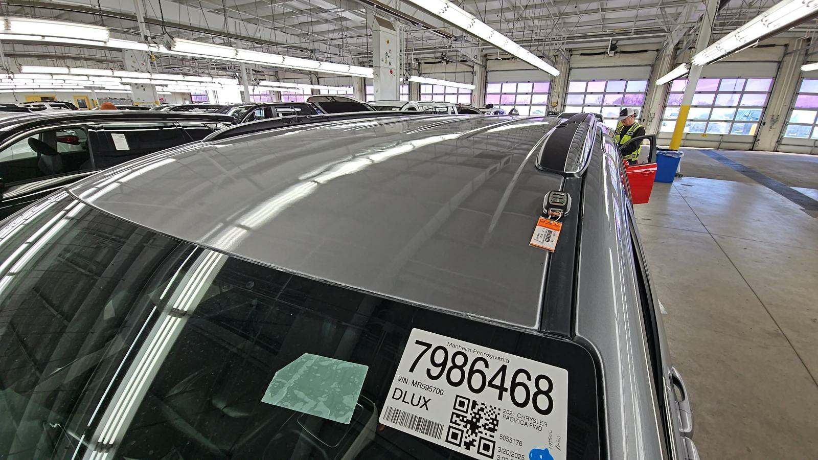 2021 Chrysler Pacifica Touring L FWD