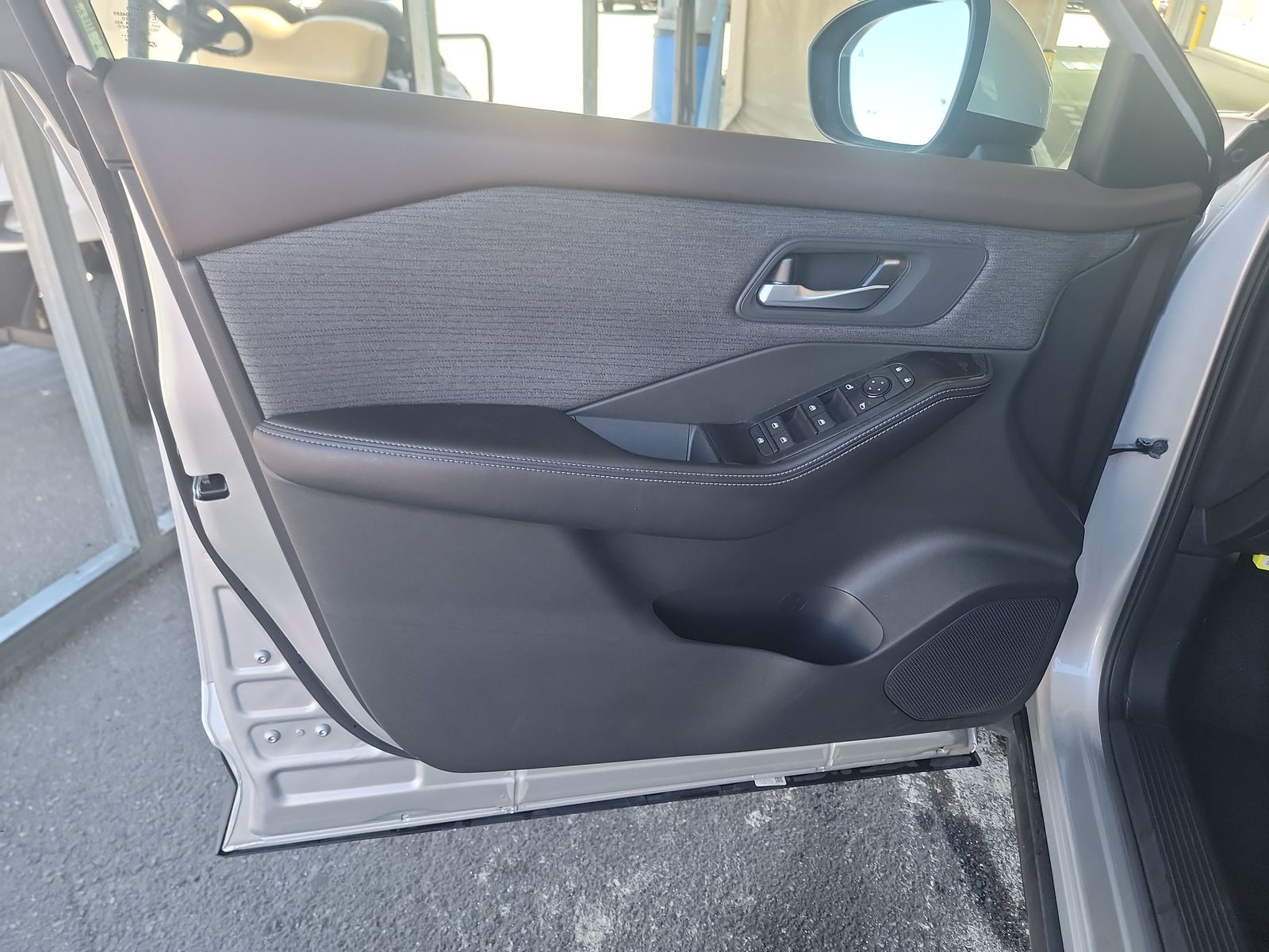 2023 Nissan Rogue SV AWD