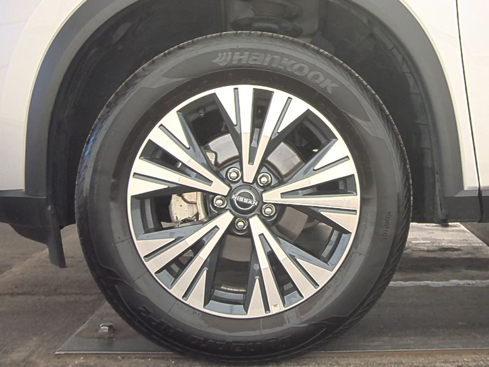 2023 Nissan Rogue SV AWD