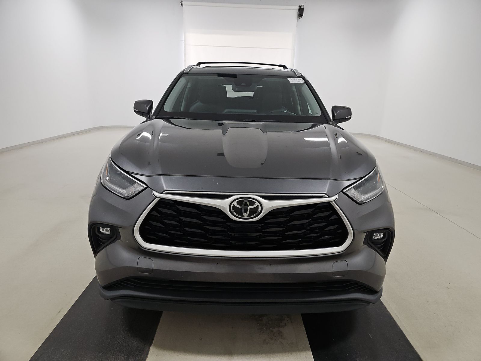 2021 Toyota Highlander XLE AWD