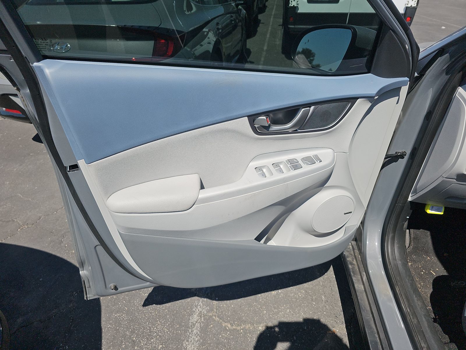 2021 Hyundai Kona EV Ultimate FWD