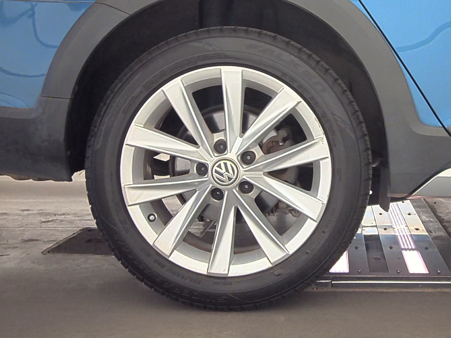 2017 Volkswagen Golf Alltrack Base AWD