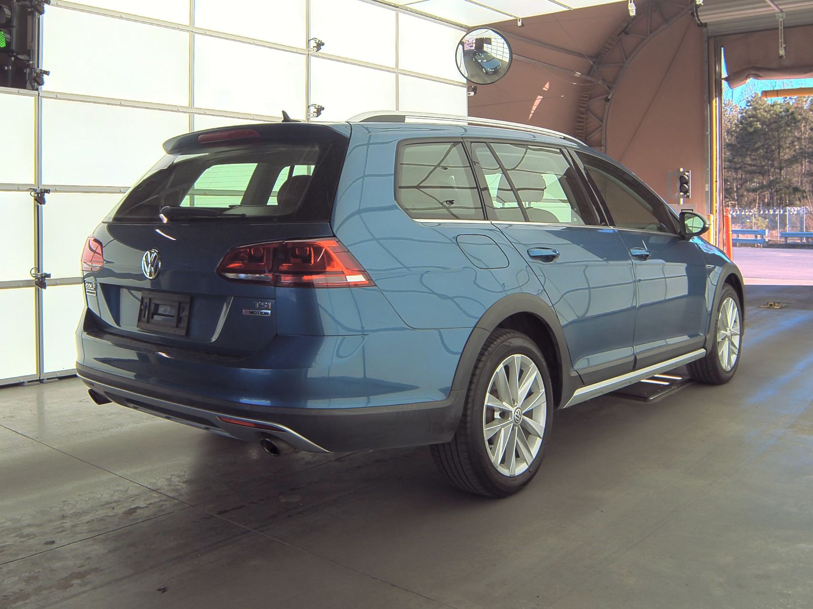 2017 Volkswagen Golf Alltrack Base AWD