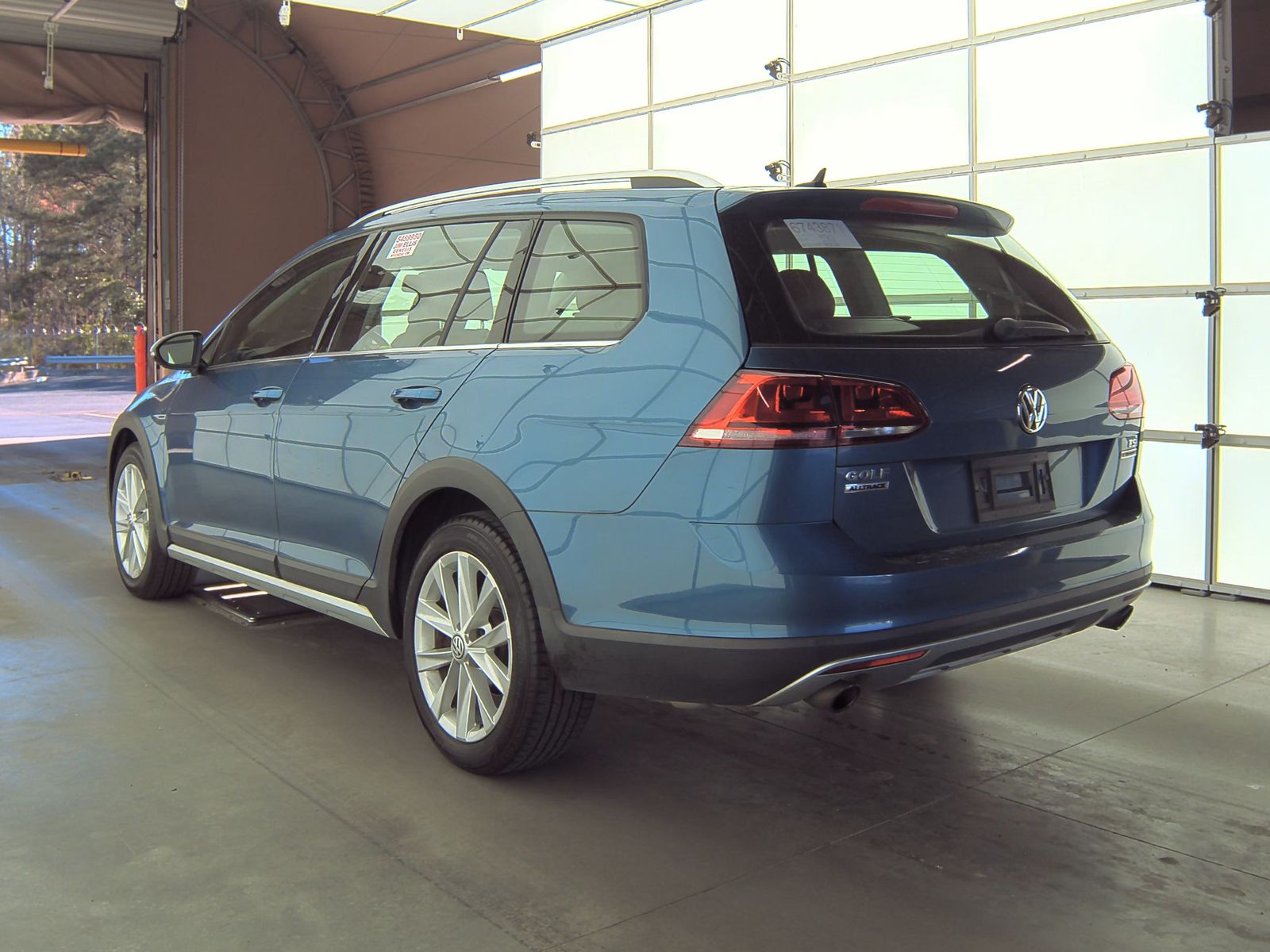 2017 Volkswagen Golf Alltrack Base AWD