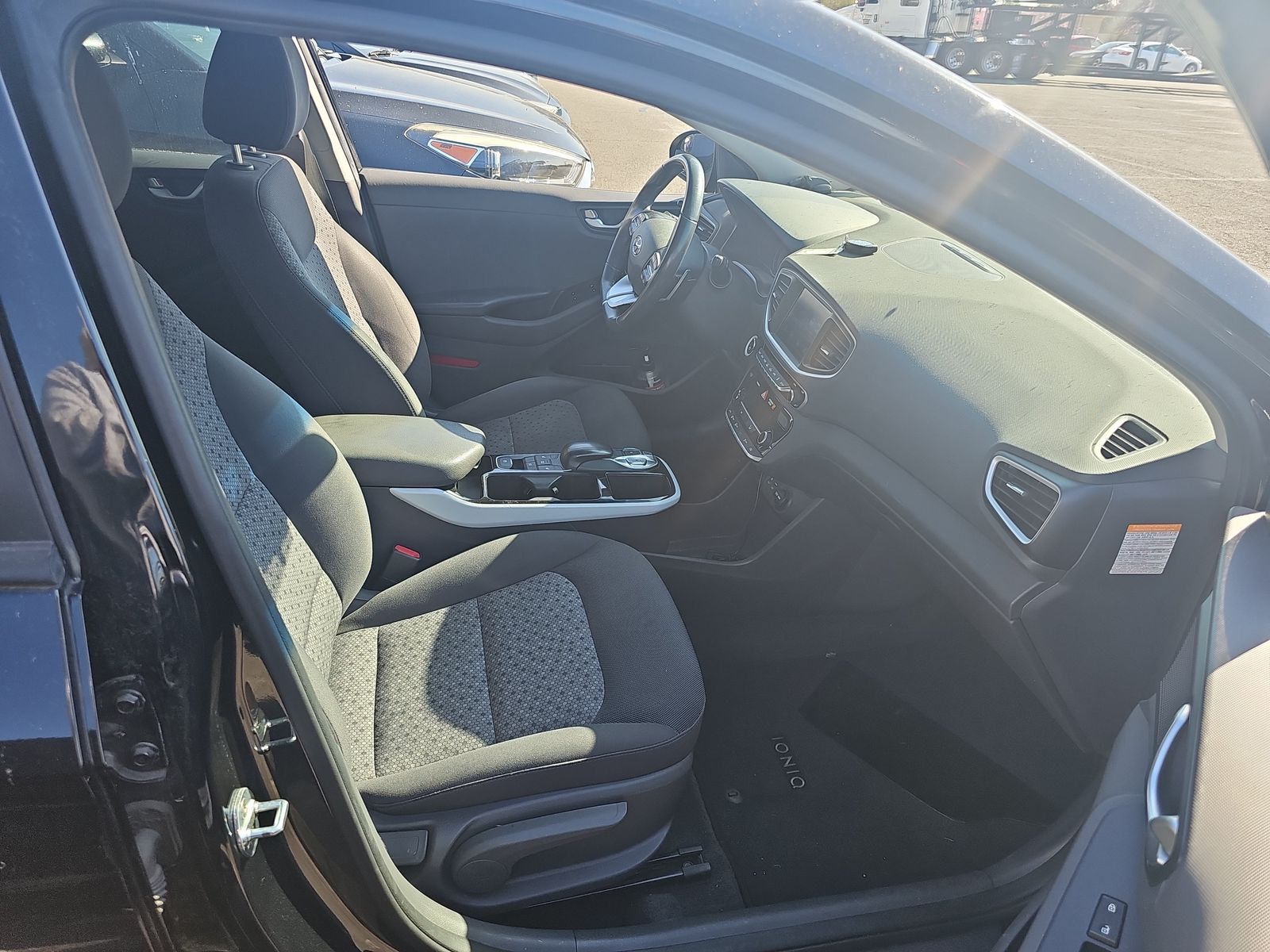 2018 Hyundai Ioniq Electric FWD