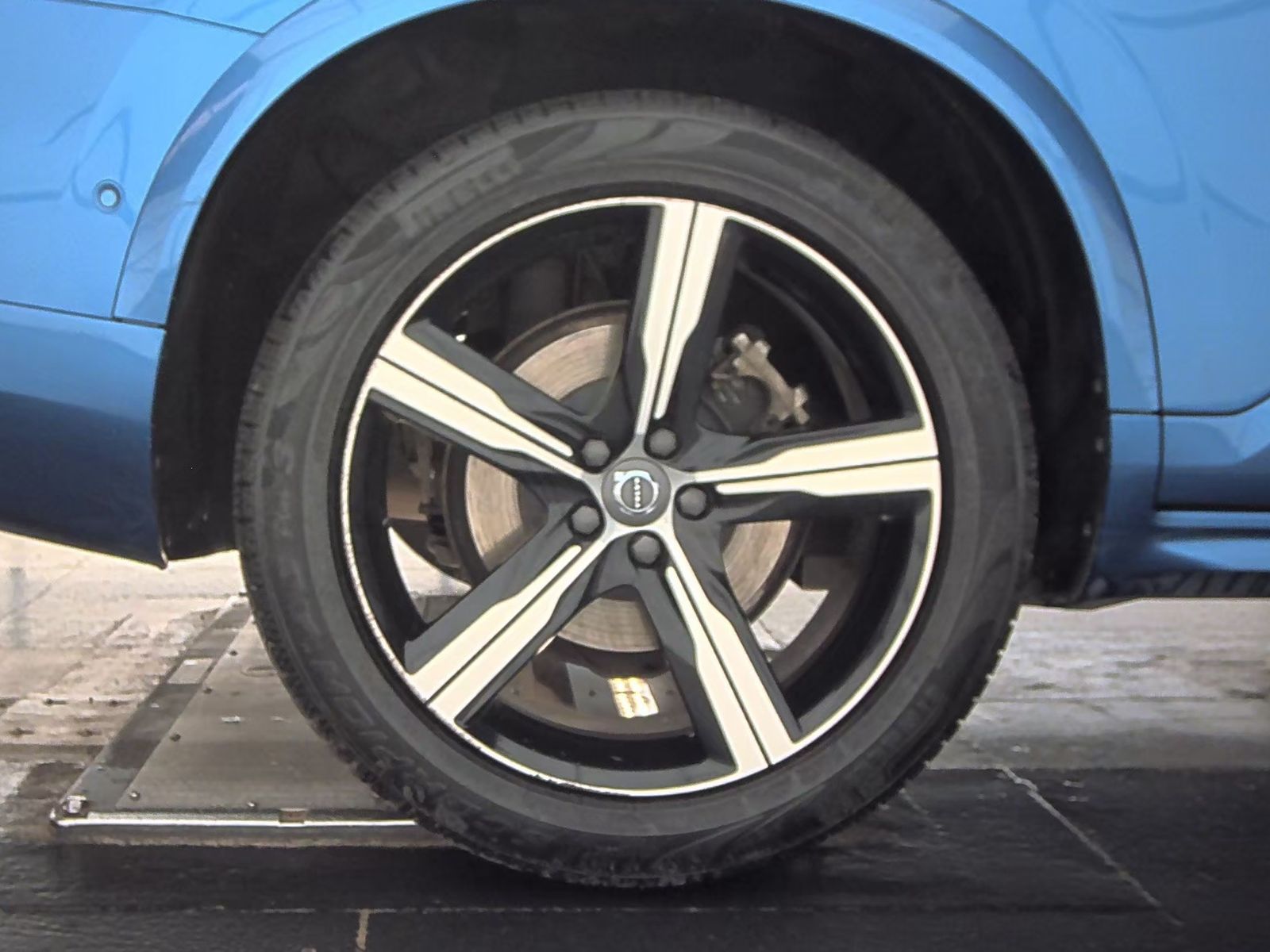 2019 Volvo XC90 T6 R-Design AWD