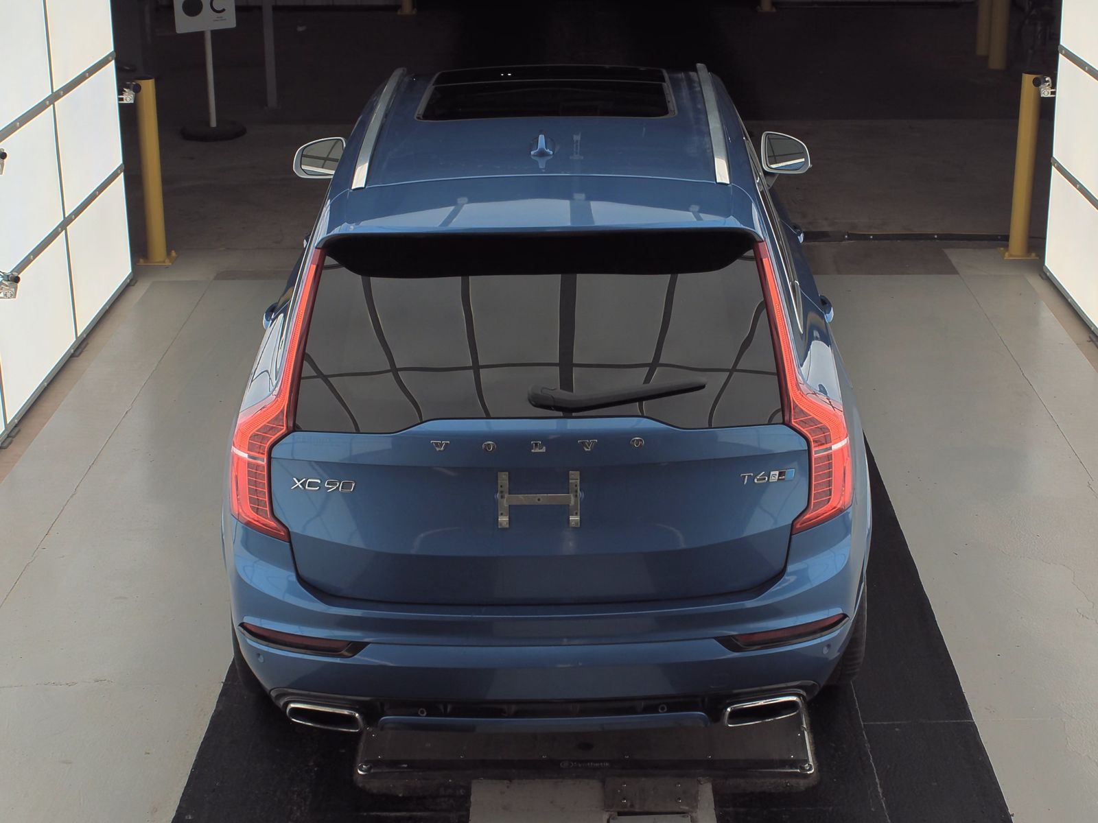 2019 Volvo XC90 T6 R-Design AWD