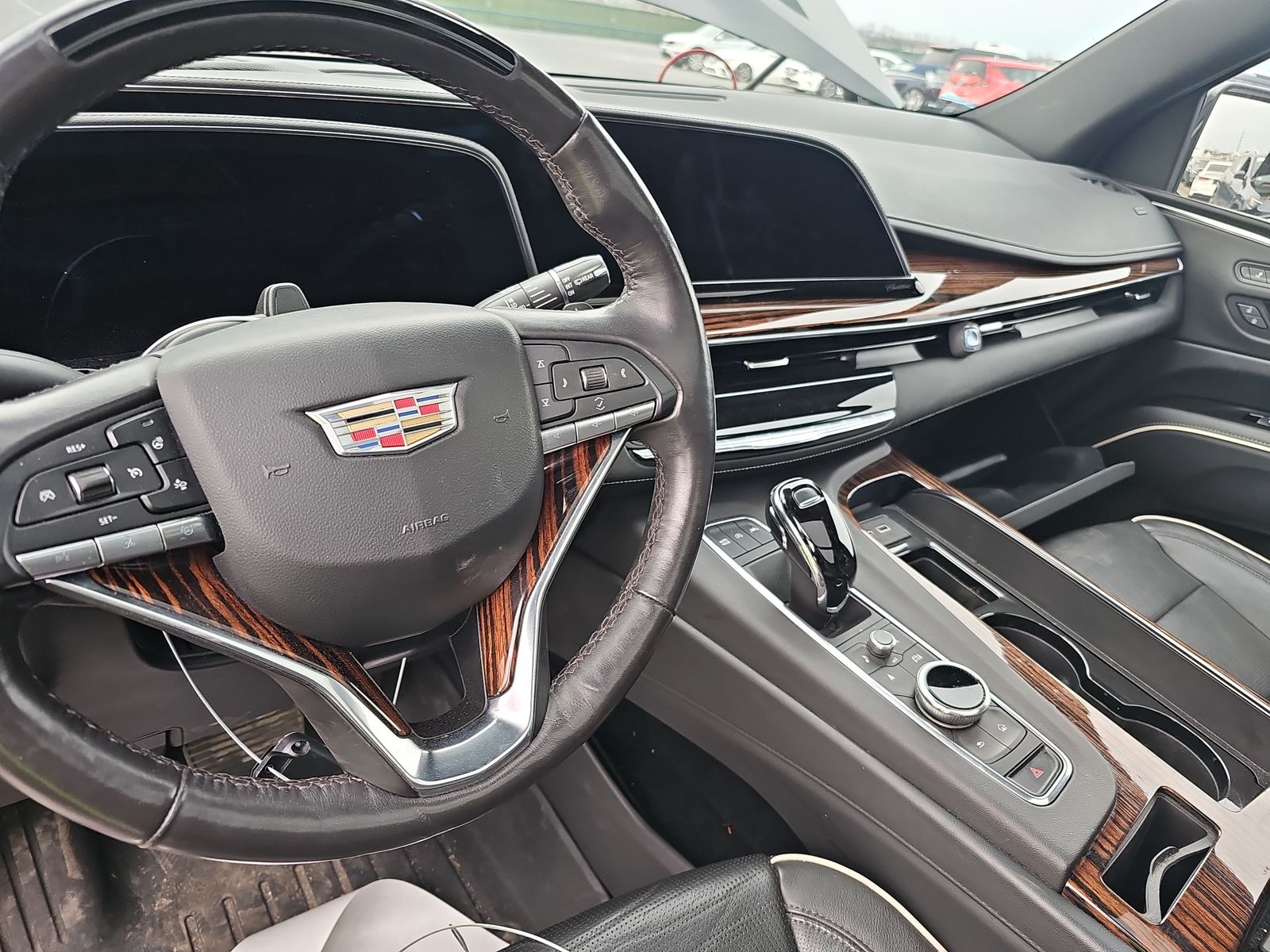 2022 Cadillac Escalade ESV Premium Luxury AWD