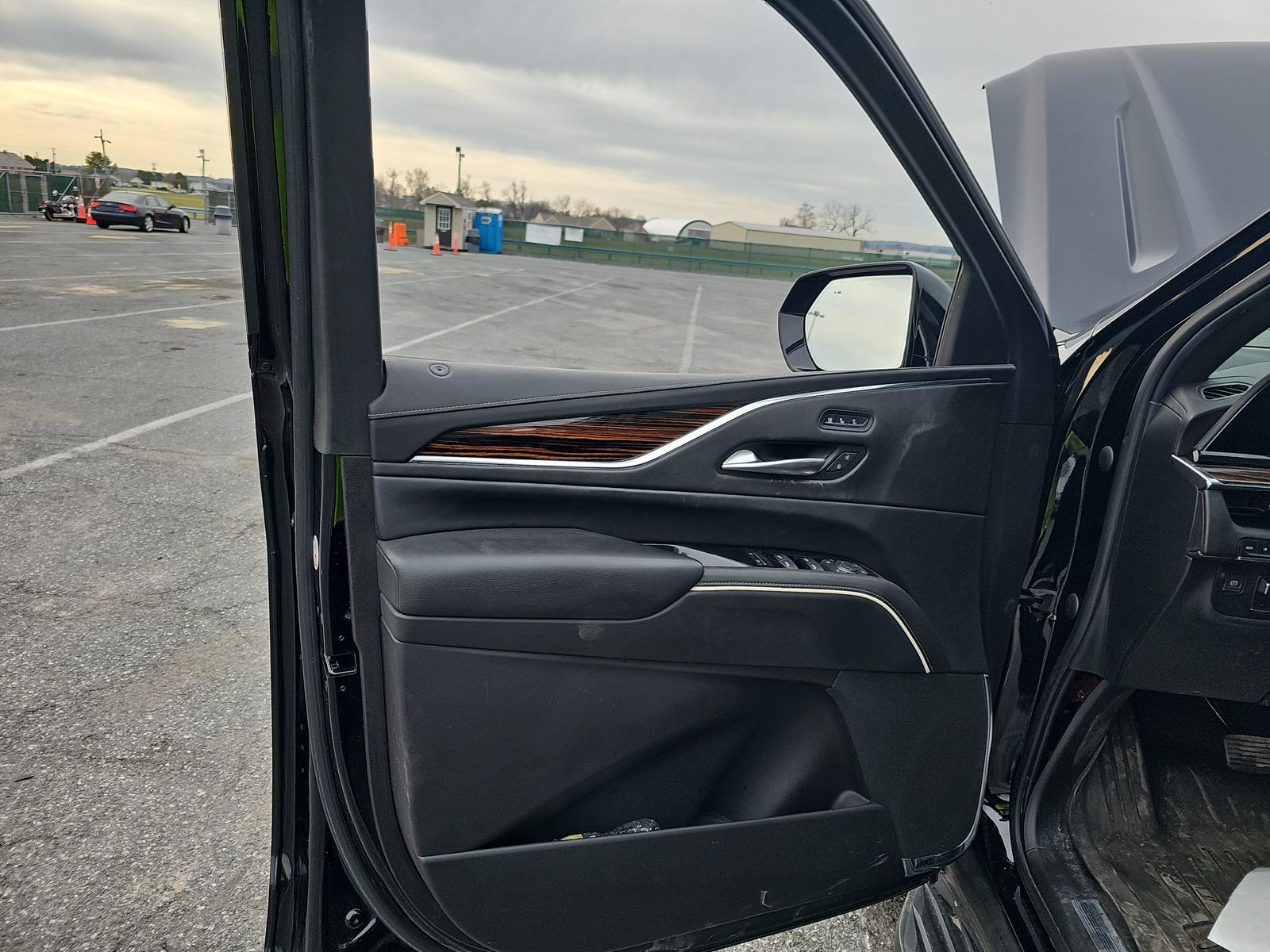 2022 Cadillac Escalade ESV Premium Luxury AWD