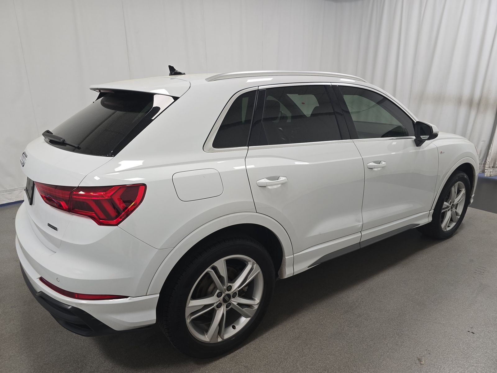 2022 Audi Q3 2.0T S line Premium AWD
