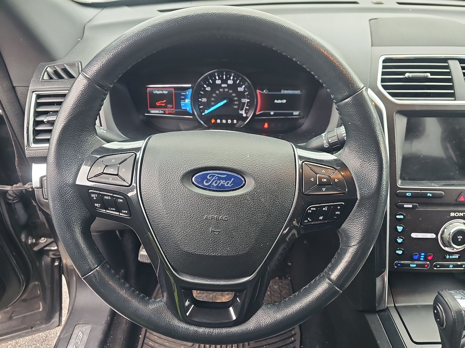2019 Ford Explorer Limited FWD