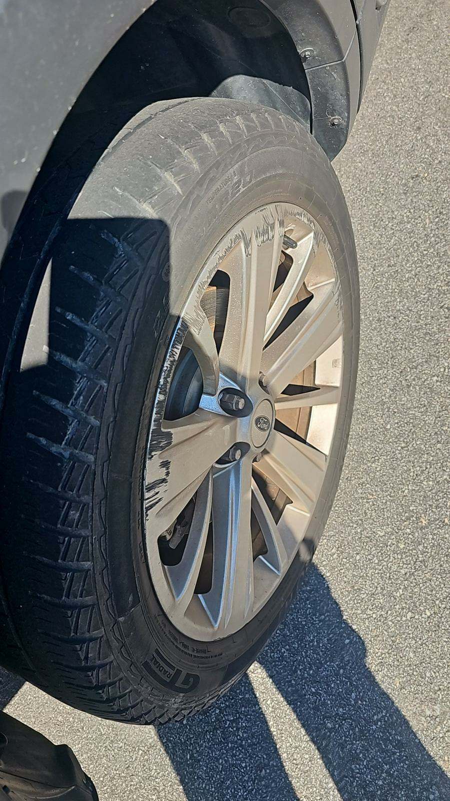 2019 Ford Explorer Limited FWD