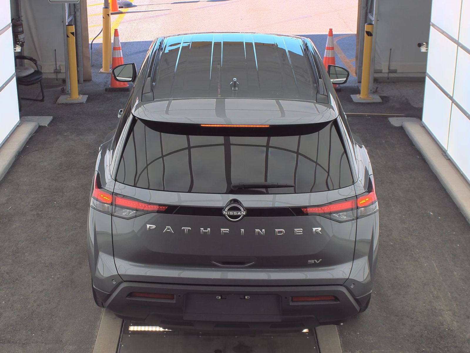 2023 Nissan Pathfinder SV FWD