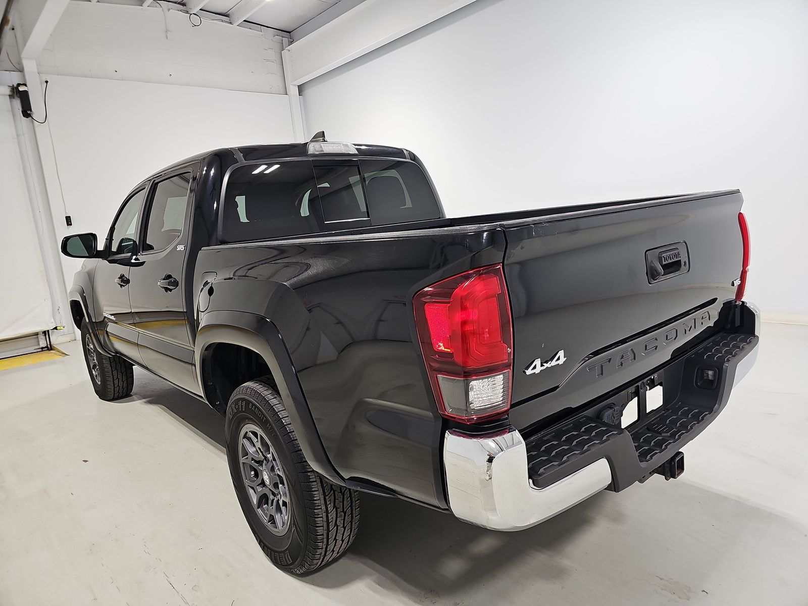 2018 Toyota Tacoma SR5 AWD