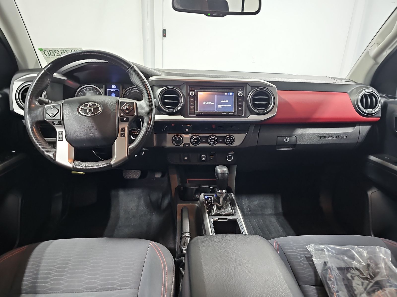 2018 Toyota Tacoma SR5 AWD