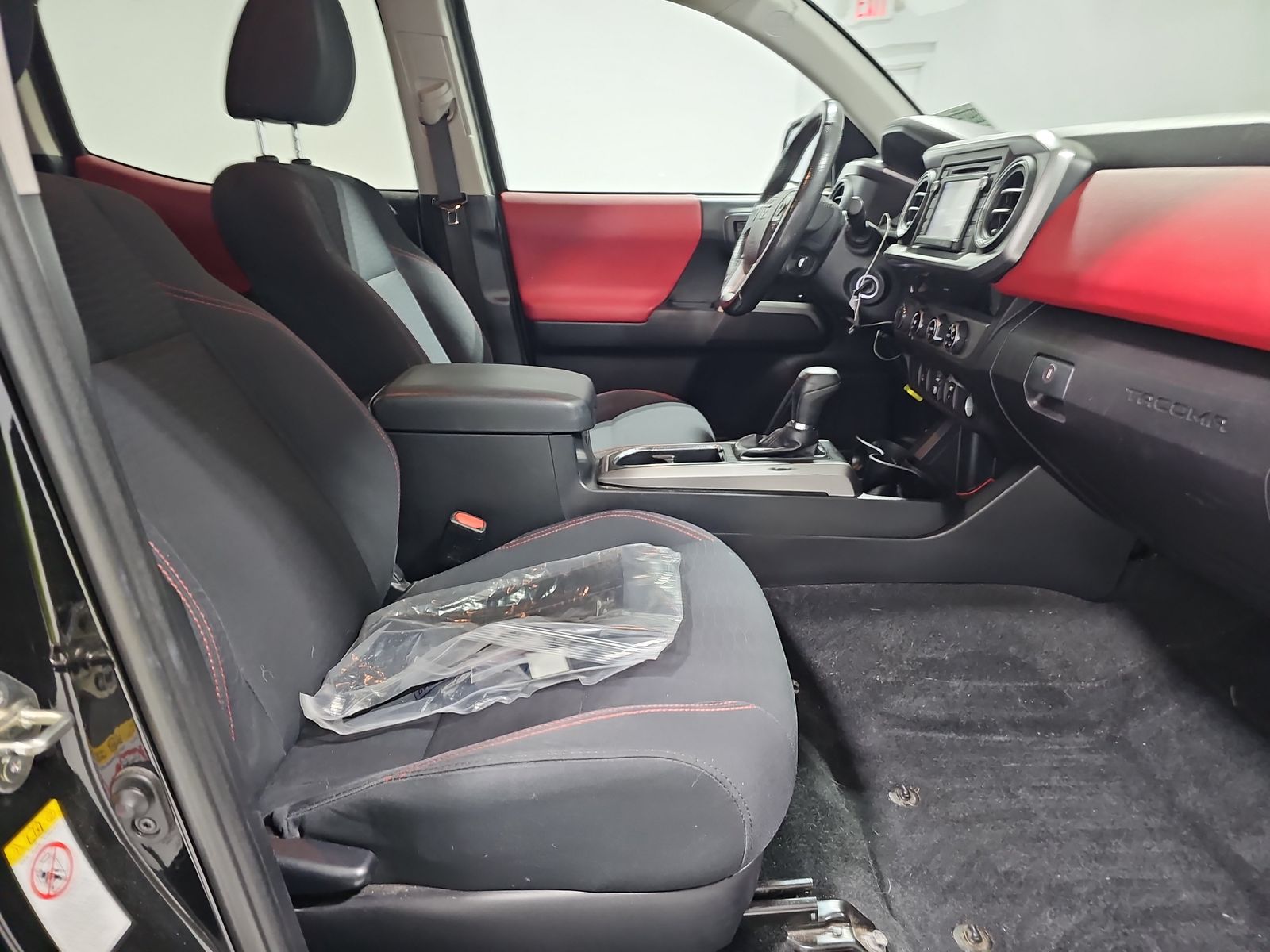 2018 Toyota Tacoma SR5 AWD