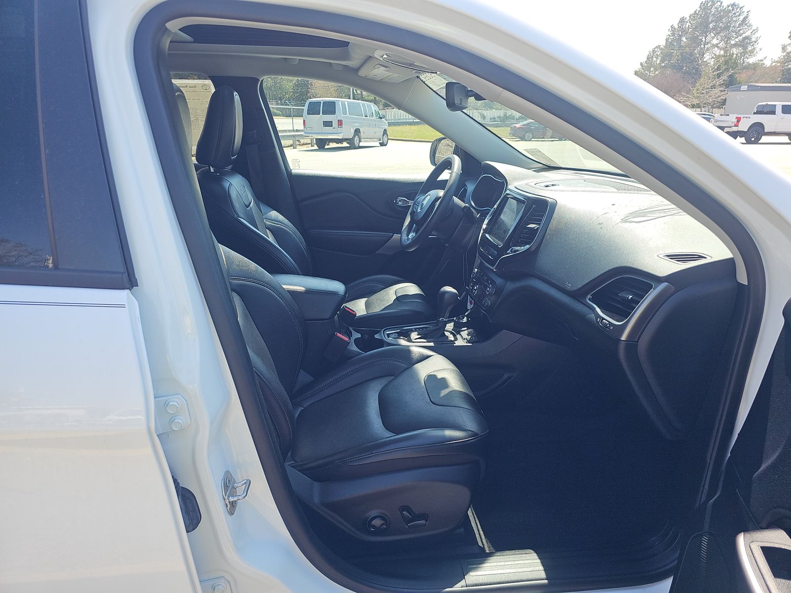 2022 Jeep Cherokee Limited AWD