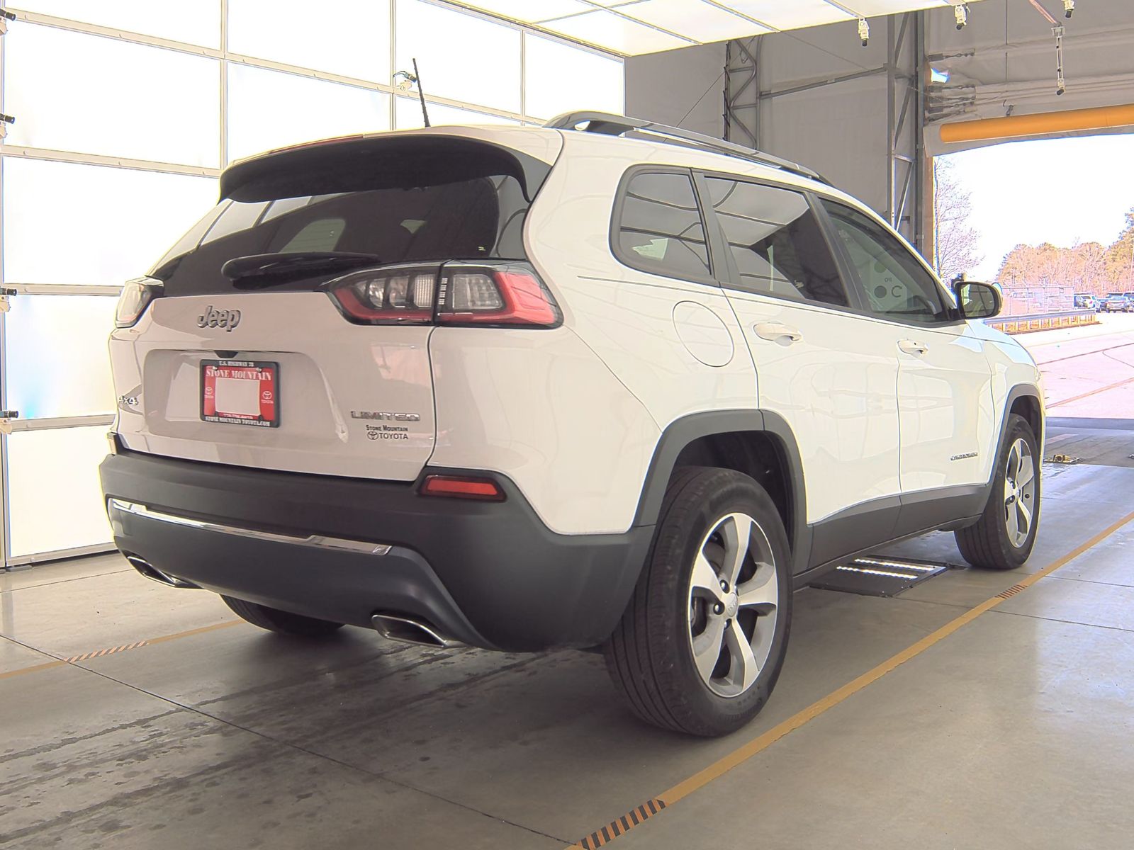 2022 Jeep Cherokee Limited AWD