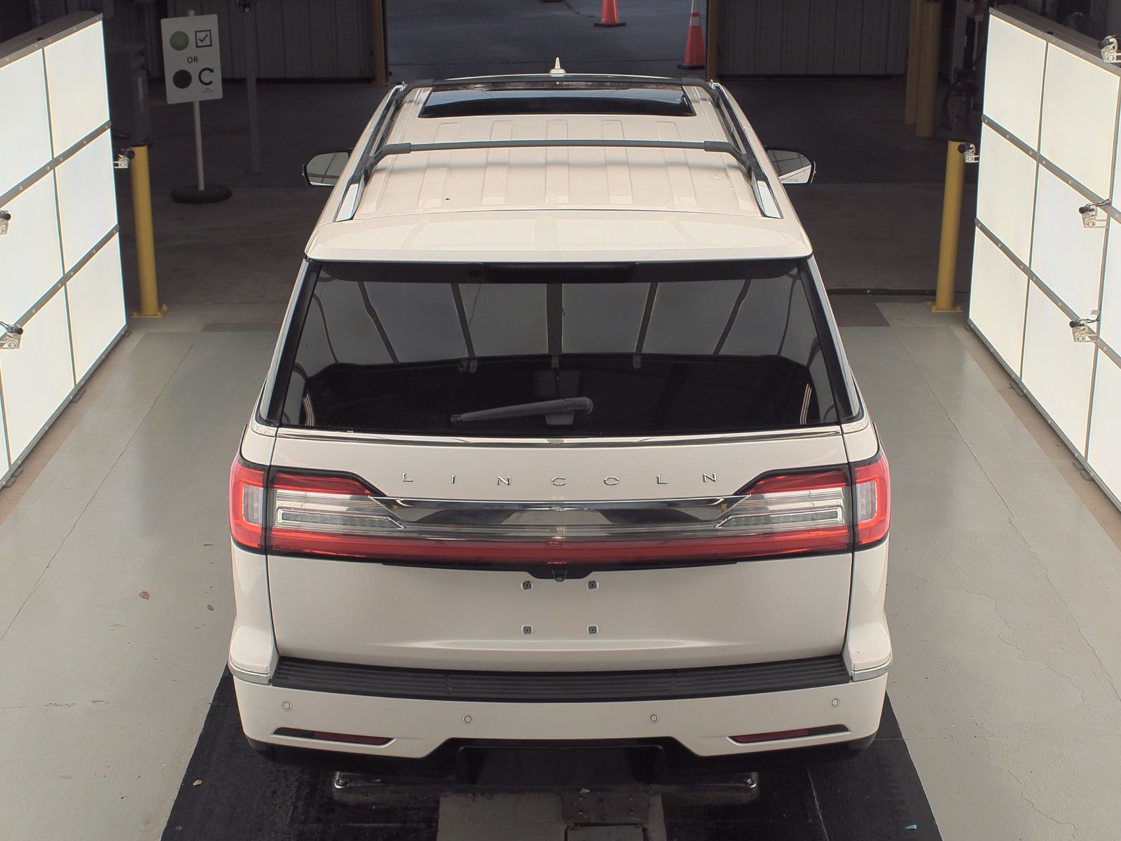 2018 Lincoln Navigator L Reserve AWD