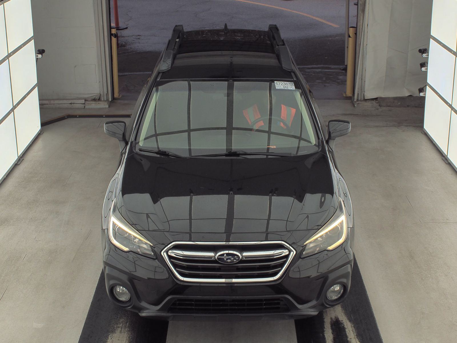 2018 Subaru Outback 2.5i Premium AWD