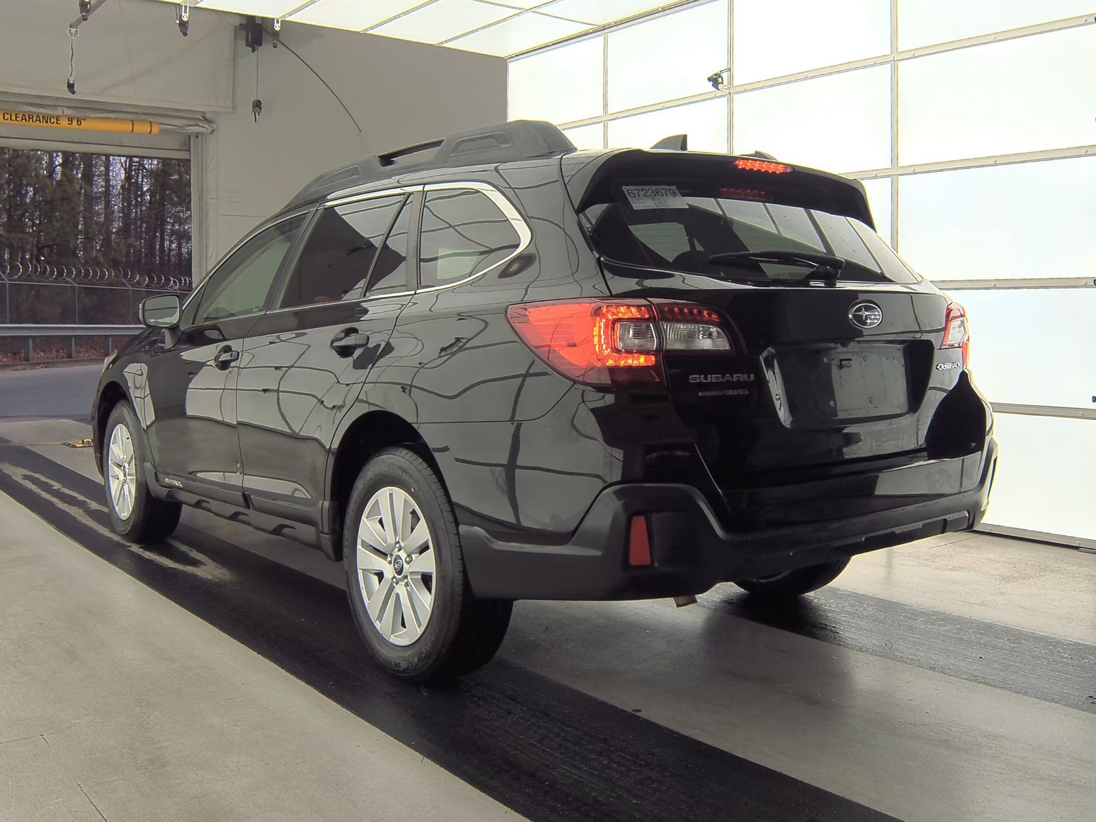 2018 Subaru Outback 2.5i Premium AWD