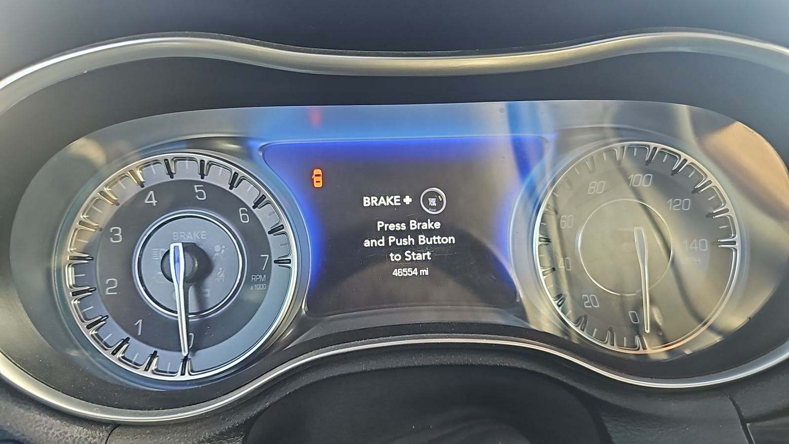 2023 Chrysler 300 Touring RWD