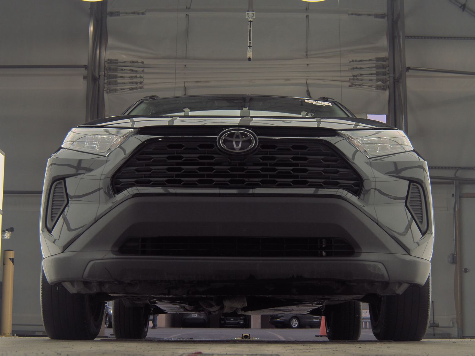2020 Toyota RAV4 LE FWD