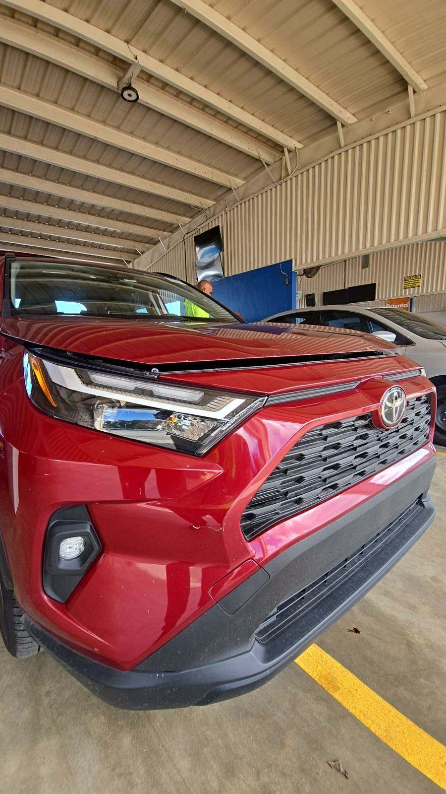 2024 Toyota RAV4 XLE Premium FWD