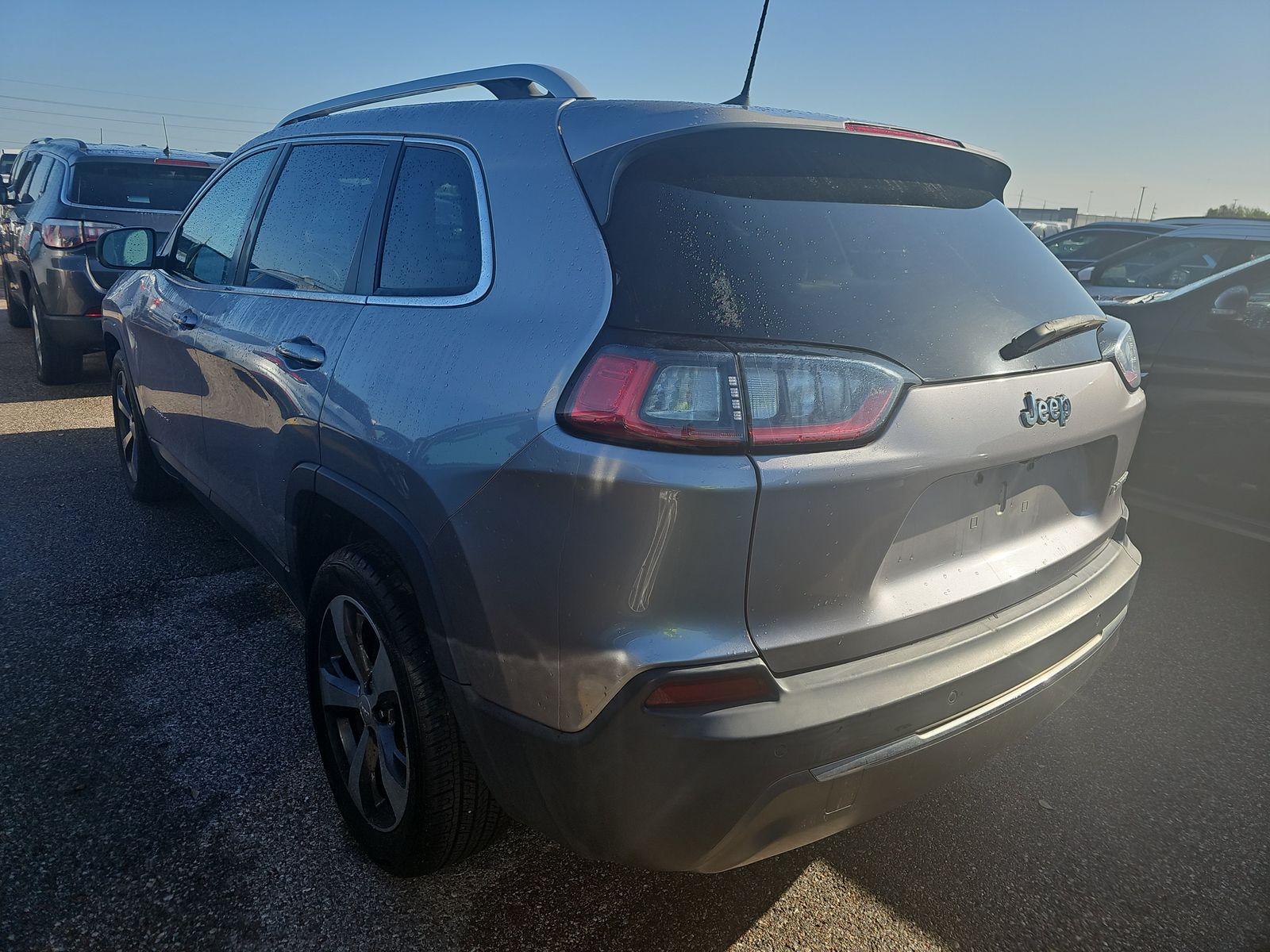 2019 Jeep Cherokee Limited FWD