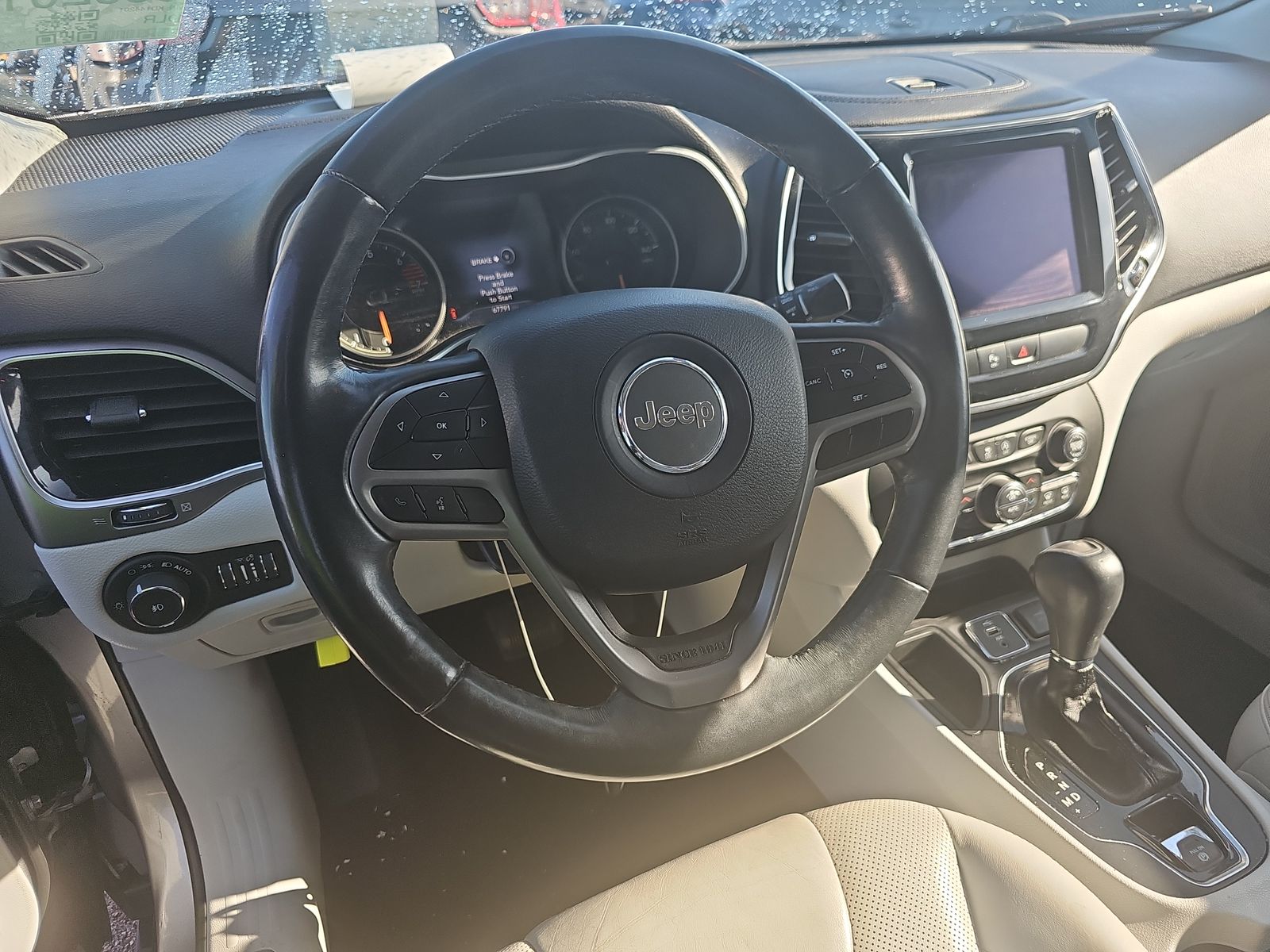 2019 Jeep Cherokee Limited FWD