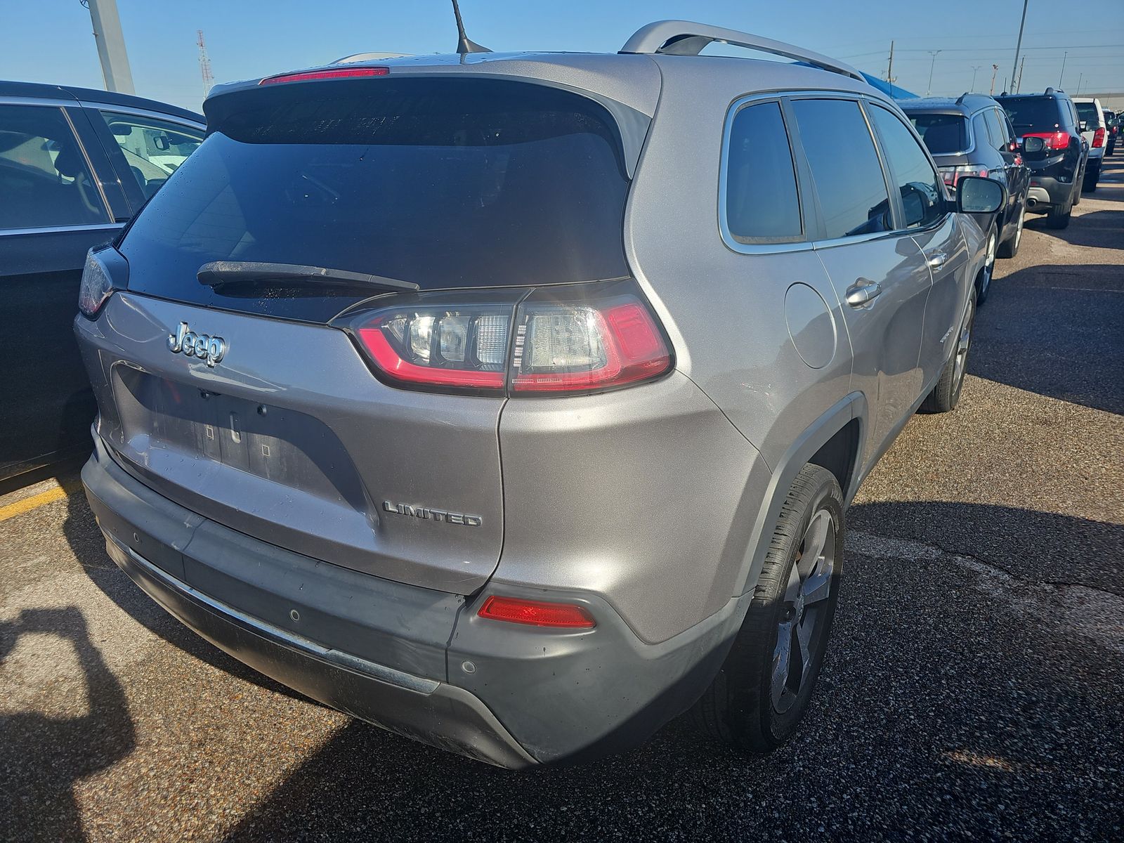 2019 Jeep Cherokee Limited FWD