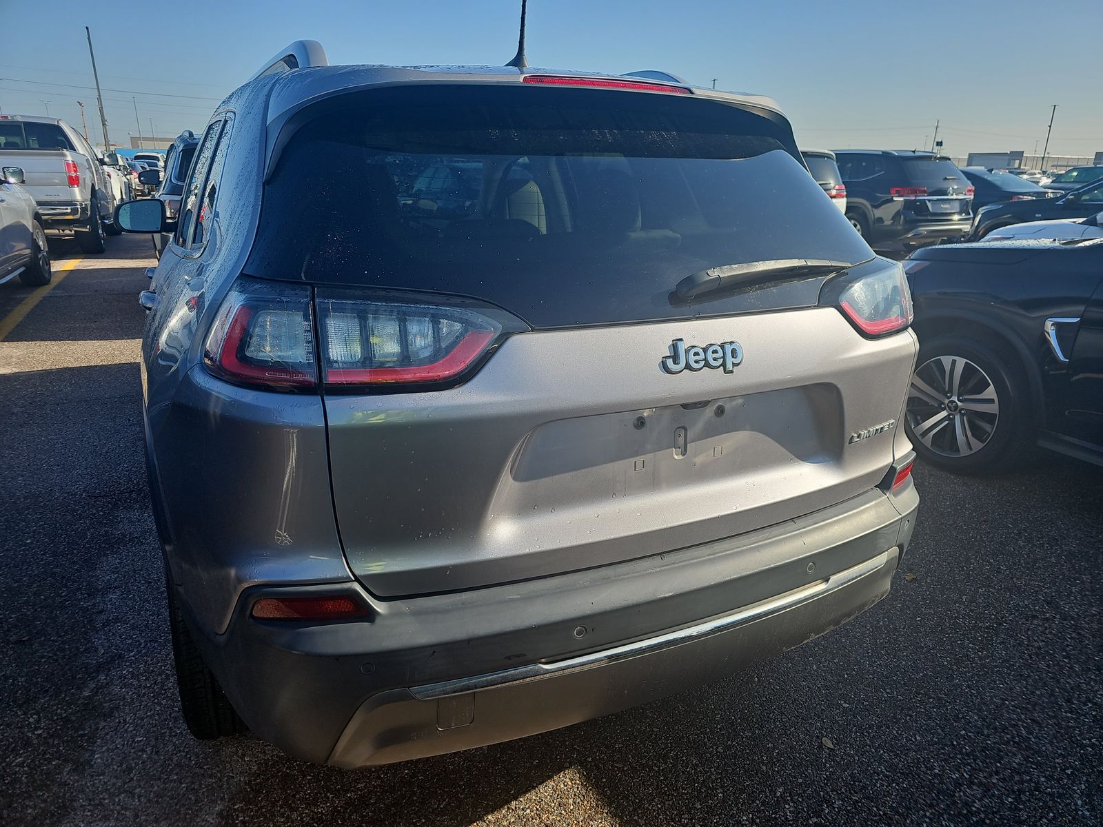 2019 Jeep Cherokee Limited FWD