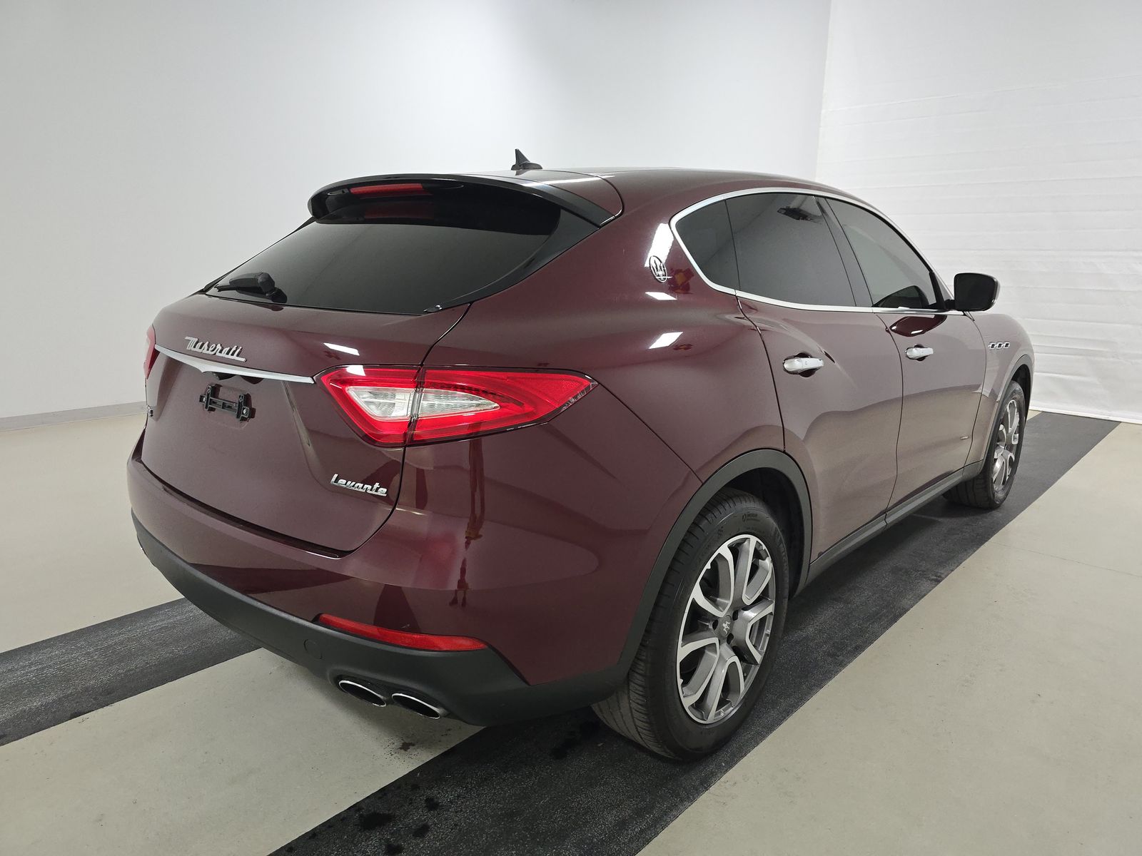 2017 Maserati Levante Base AWD