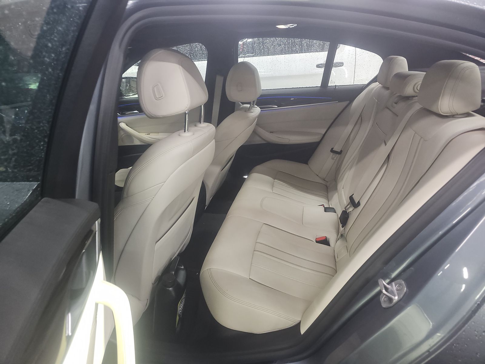 2018 BMW 5 Series 530i RWD