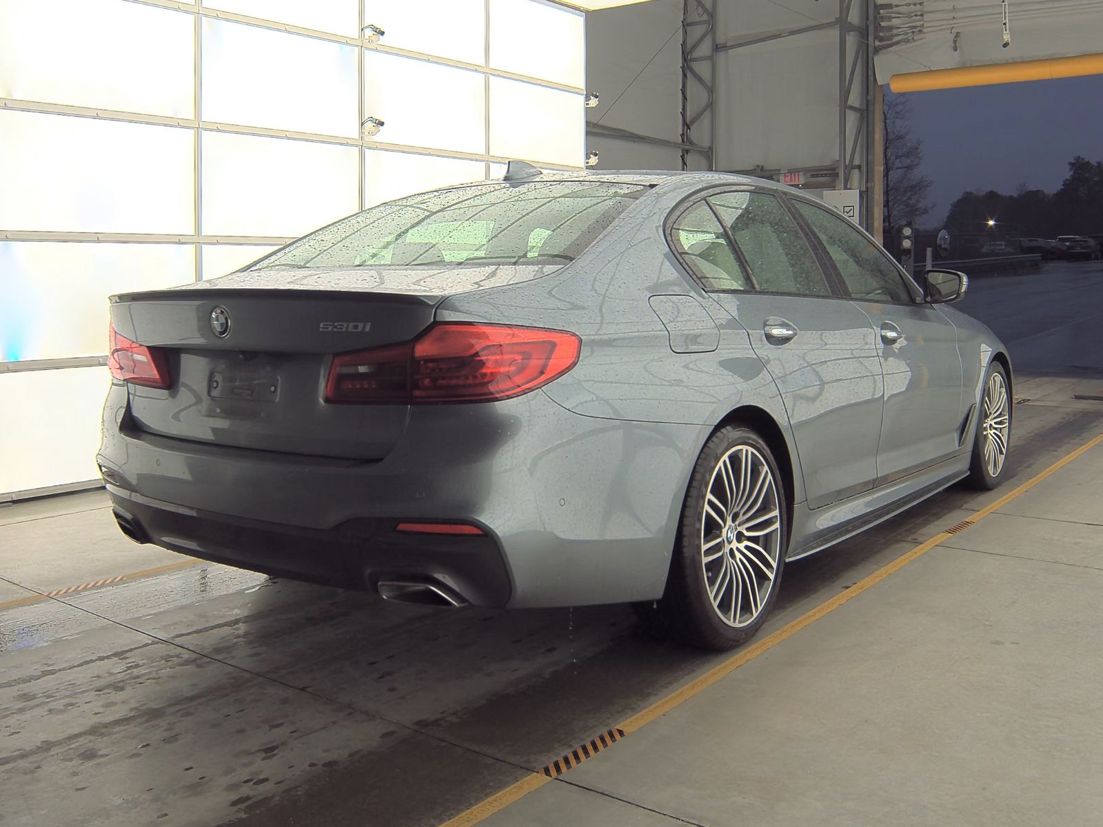 2018 BMW 5 Series 530i RWD