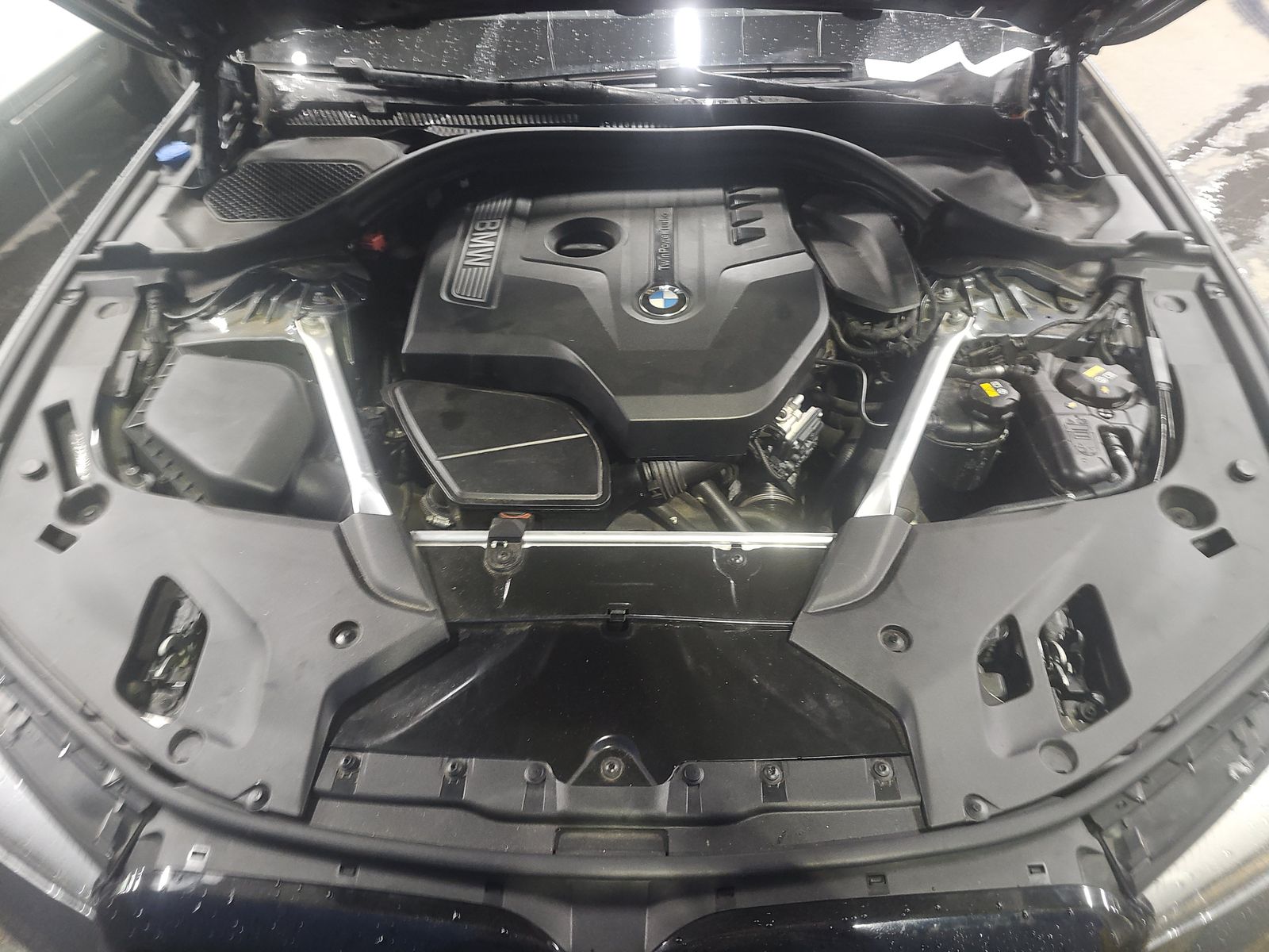 2018 BMW 5 Series 530i RWD