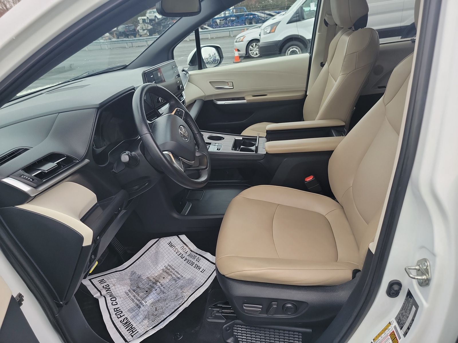 2021 Toyota Sienna XLE AWD