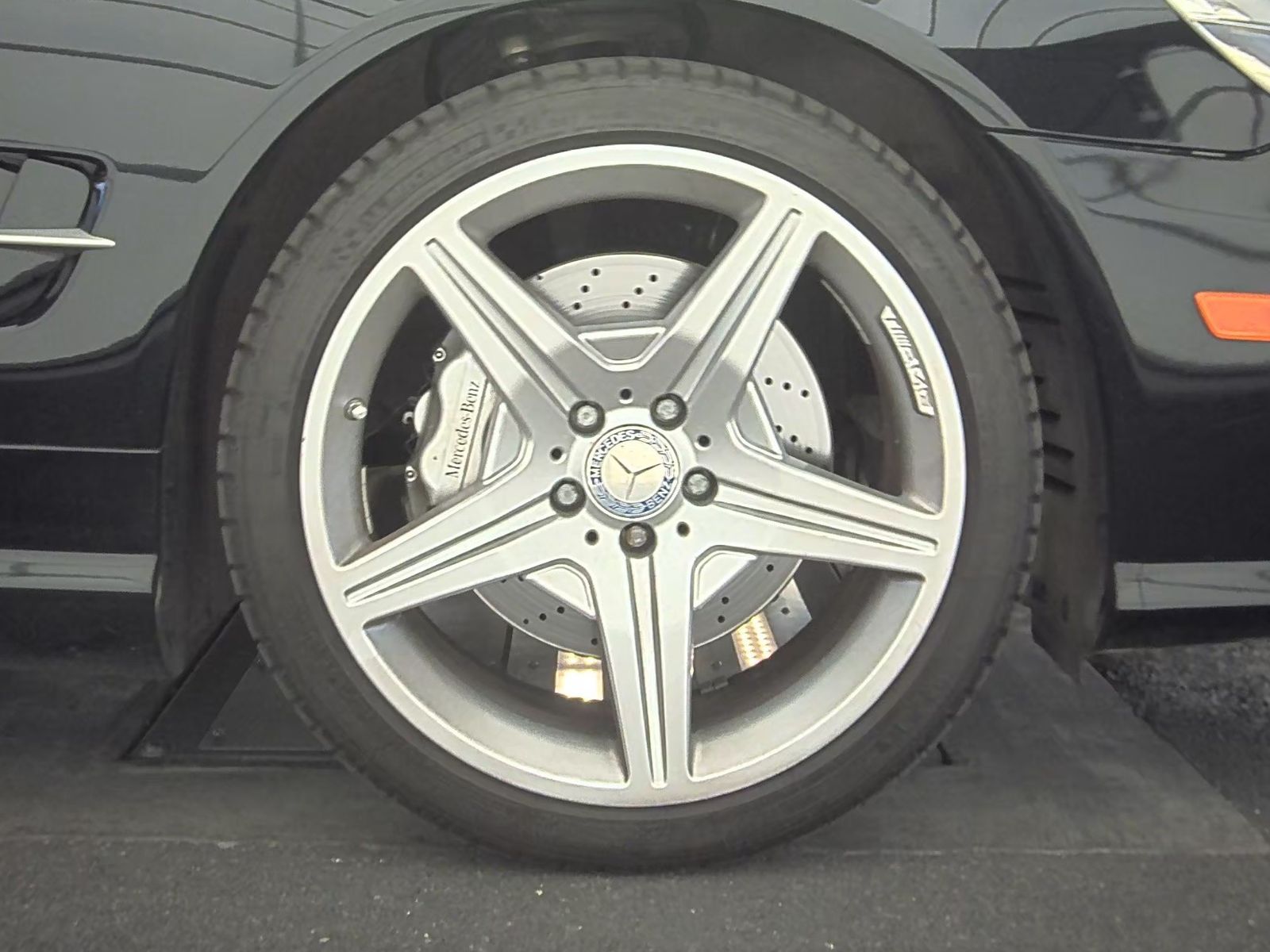 2012 Mercedes-Benz SL-Class SL 550 FWD