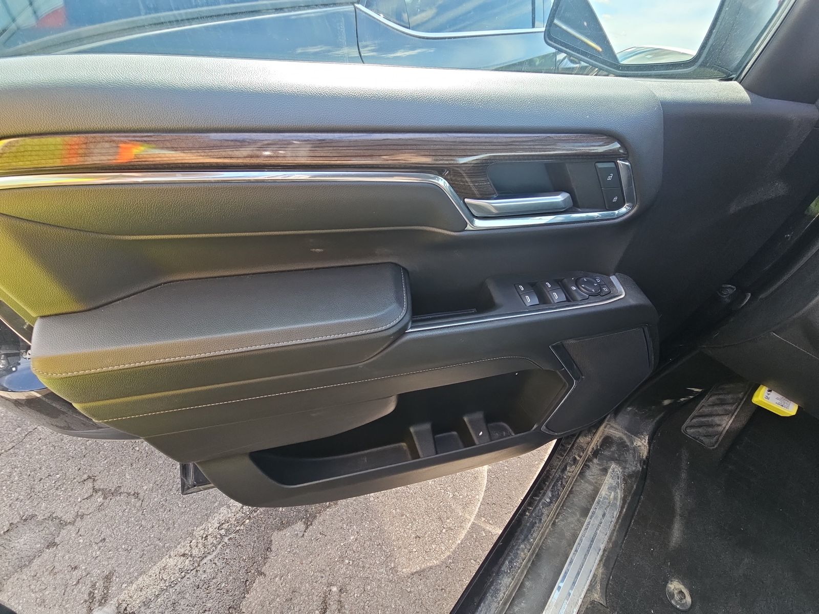 2024 Chevrolet Silverado 1500 RST AWD