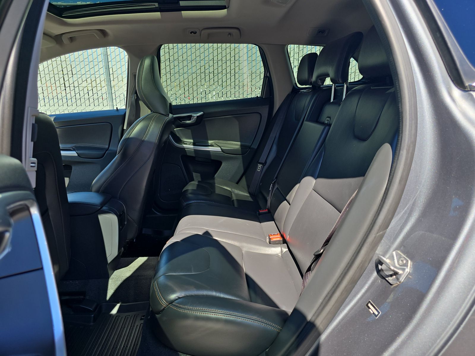 2017 Volvo XC60 T5 Dynamic FWD